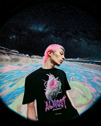T셔츠【ALMOST REMEMBERED】(8613112)블랙
