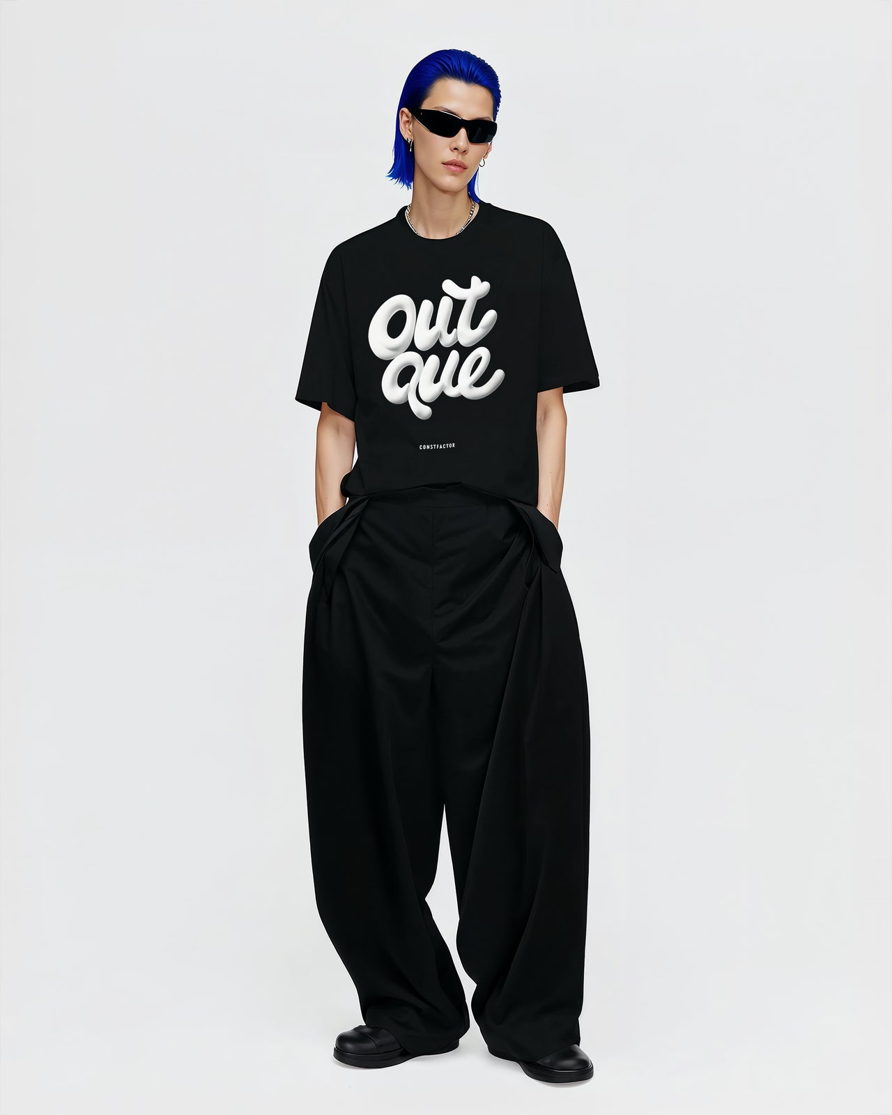 T-shirt [OUT QUE] (2365813) Black